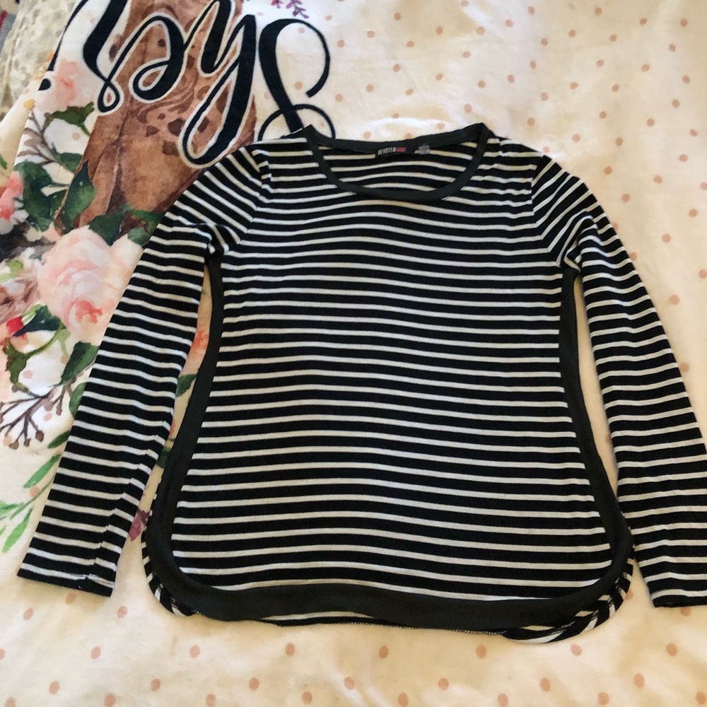 Devoted - Black and white striped long sleeve top